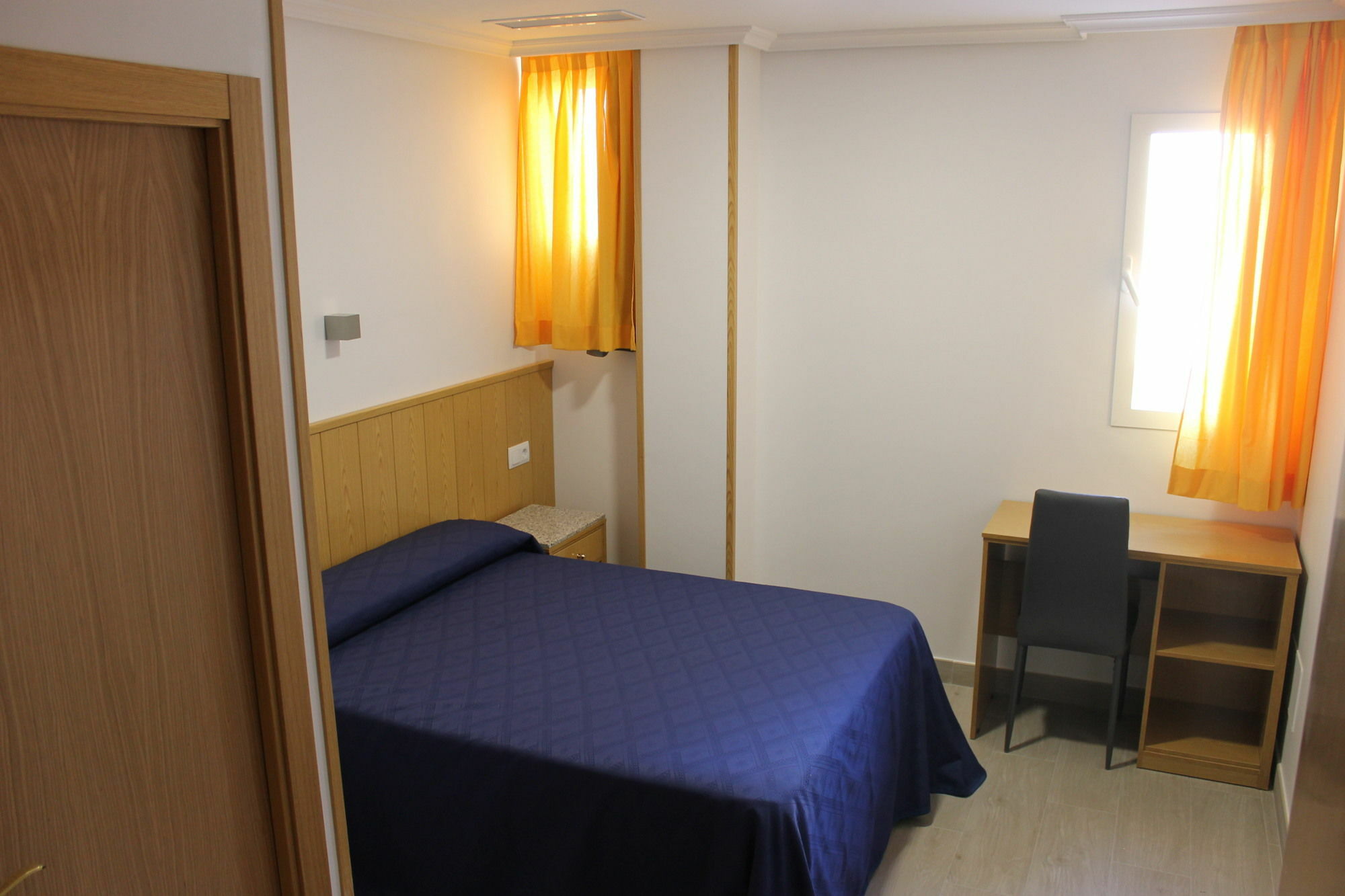 Hostal Conchita Legazpi Madrid Kültér fotó